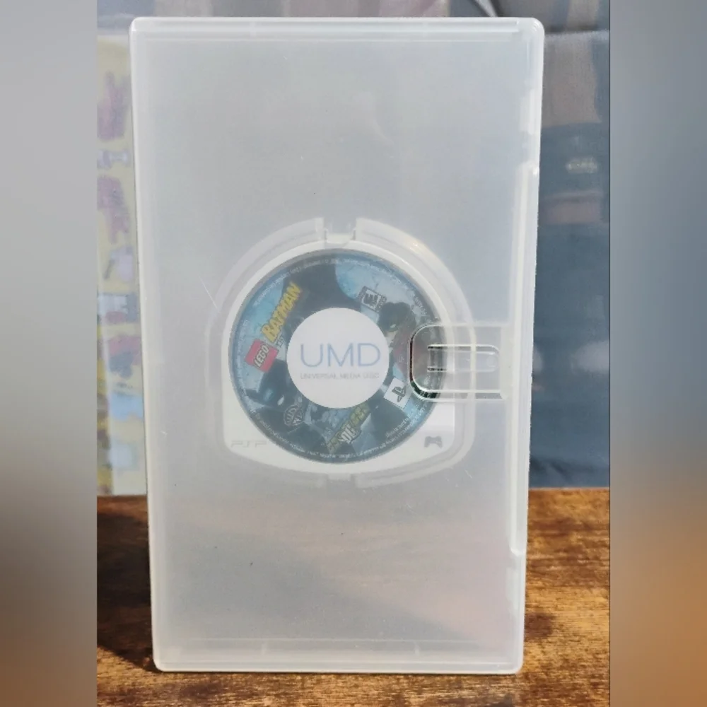 LEGO Batman for PSP Game - Picture 4 of 9